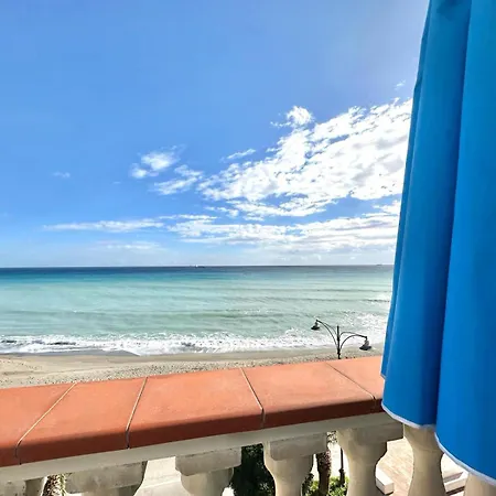 Branca 2 - Moderno Sul Mare * برانساليوني مارينا